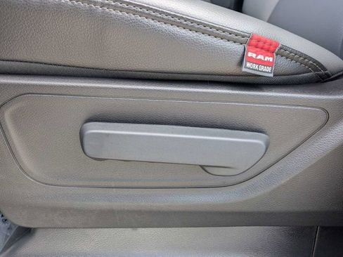 New 2026 RAM 1500 Tradesman AWD/4WD image 19