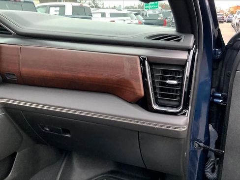 Used 2023 GMC Sierra 1500 Denali Ultimate image 17