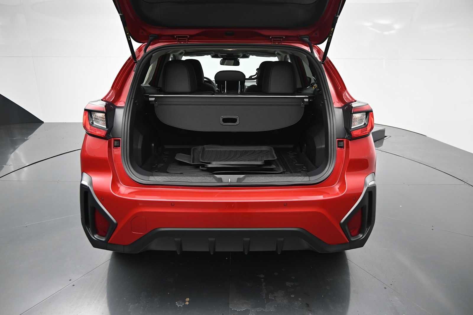 Used 2024 Subaru Crosstrek 2.5i Limited AWD/4WD image 7