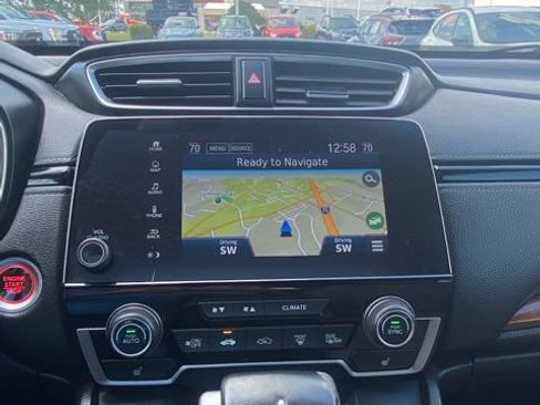 Used 2017 Honda CR-V Touring image 8