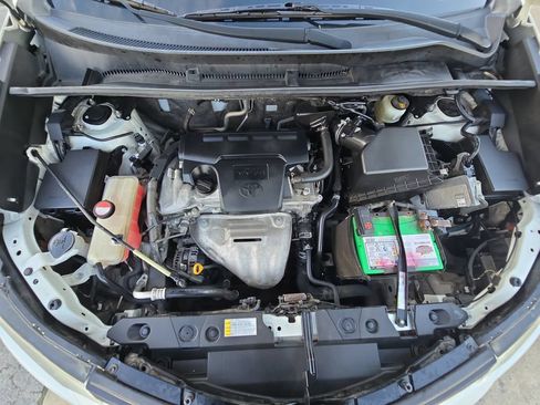 Used 2016 Toyota RAV4 LE FWD image 25