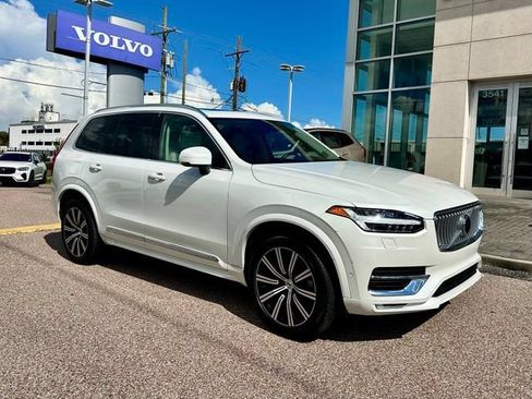 Certified 2024 Volvo XC90 B6 Plus AWD/4WD image 1