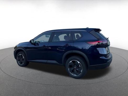Used 2025 Nissan Rogue SV AWD/4WD image 10