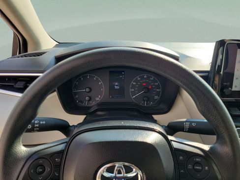 Certified 2024 Toyota Corolla LE FWD image 15