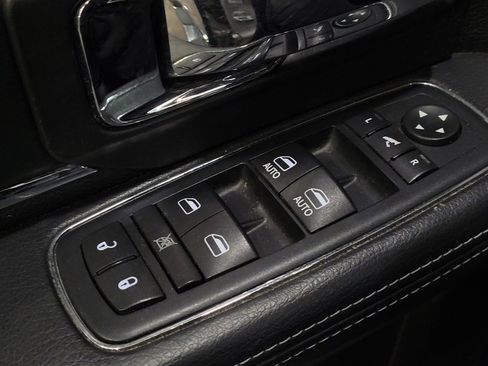 Used 2016 RAM 1500 Laramie w/ Convenience Group image 27