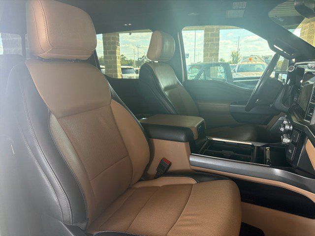 Used 2023 Ford F350 Lariat w/ Lariat Ultimate Package AWD/4WD image 29