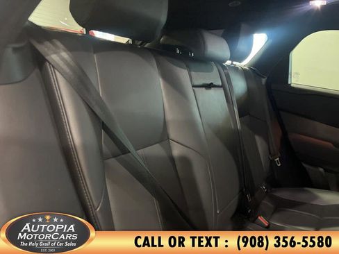 Used 2025 Land Rover Range Rover Velar Dynamic SE image 16