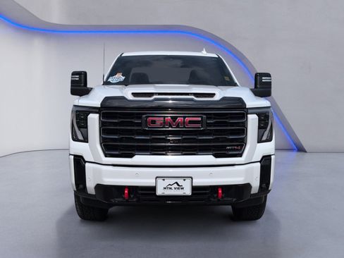 Certified 2025 GMC Sierra 2500 AT4 image 13