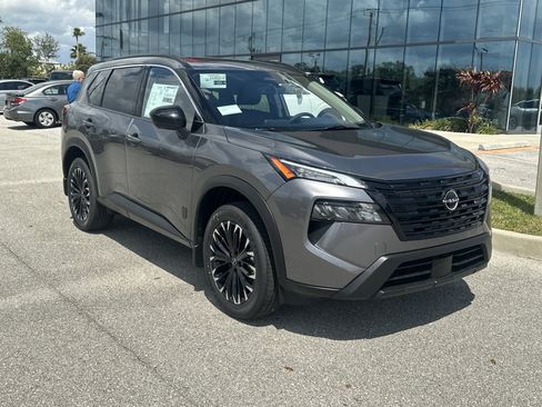 New 2026 Nissan Rogue Dark Armor image 5