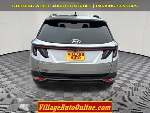 Used 2022 Hyundai Tucson SEL w/ Convenience + Premium Package AWD/4WD image 3