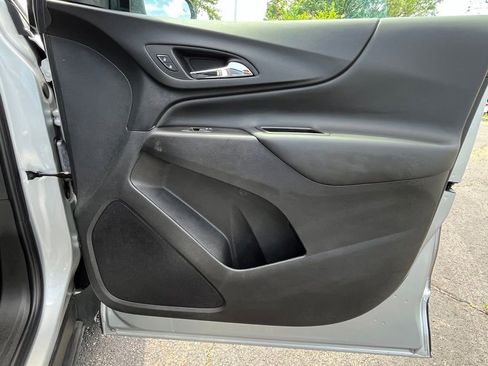 Certified 2022 Chevrolet Equinox LT FWD image 21