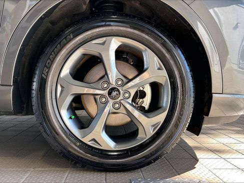 Used 2024 Ford Escape ST-Line w/ Cold Weather Package image 33