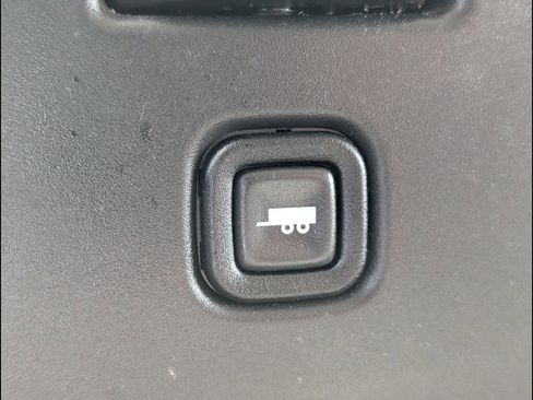 Used 2019 Chevrolet Express 2500 w/ Safety Package image 18