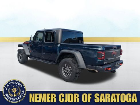 Used 2025 Jeep Gladiator Mojave w/ Convenience Group image 6