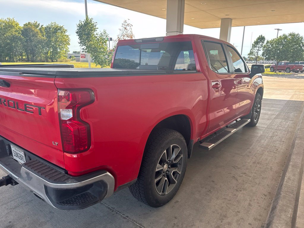 Used 2024 Chevrolet Silverado 1500 LT AWD/4WD image 5