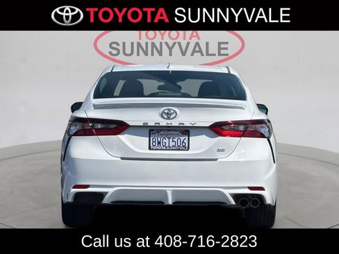 Used 2021 Toyota Camry SE w/ Carpet Mat Package (TMS) FWD image 8