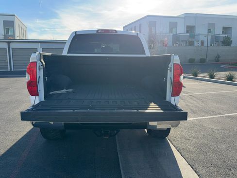 Used 2016 Toyota Tundra SR5 w/ SR5 Upgrade Package RWD image 16