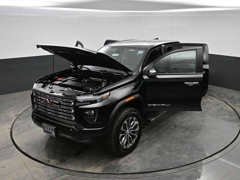 New 2026 GMC Canyon Denali image 39