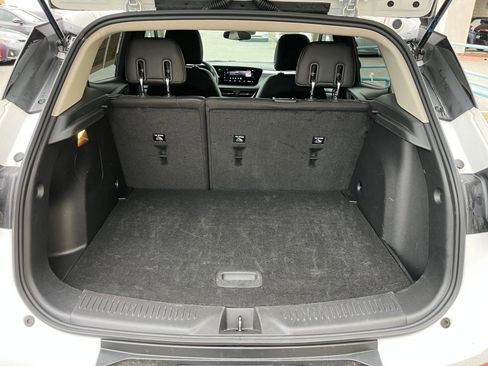 Used 2025 Buick Encore GX Preferred image 31