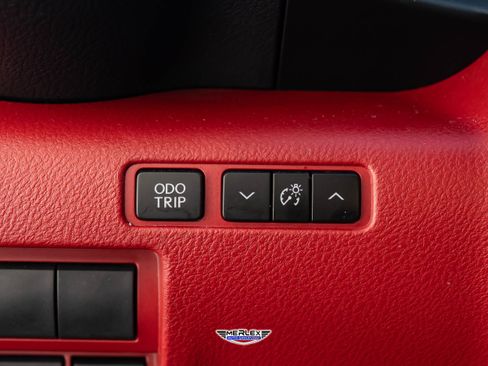 Used 2022 Lexus IS 350 F Sport image 38