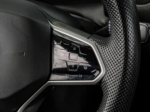 Used 2022 Volkswagen Tiguan SEL R-Line image 28