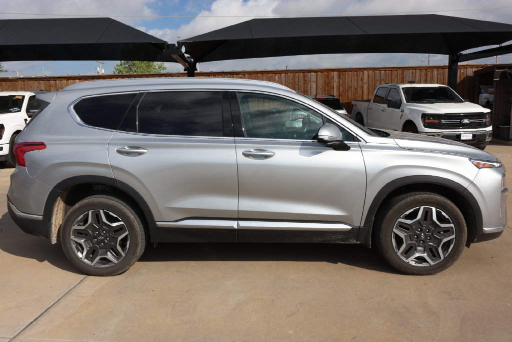Used 2023 Hyundai Santa Fe SEL Premium AWD/4WD image 4