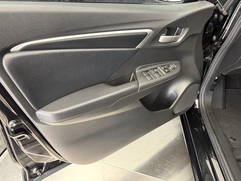 Used 2017 Honda Fit EX-L image 16