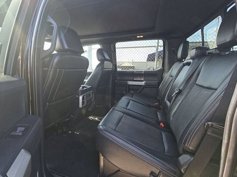 Used 2022 Ford F350 Lariat w/ Lariat Ultimate Package AWD/4WD image 7