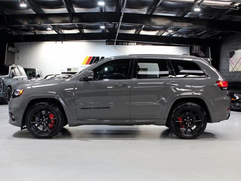 Used 2020 Jeep Grand Cherokee SRT AWD/4WD image 3