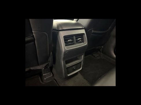 Used 2024 Ford Edge SEL AWD/4WD image 25