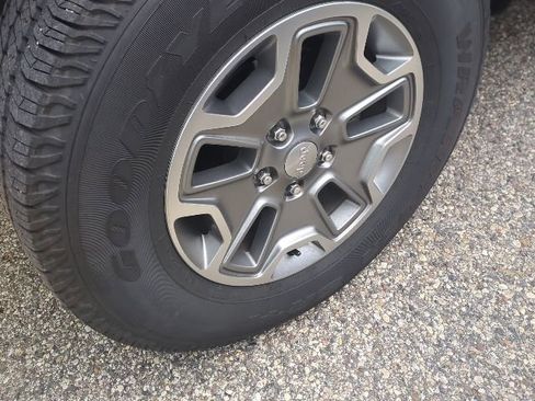 Used 2017 Jeep Wrangler Unlimited Sport w/ Quick Order Package 24S image 5