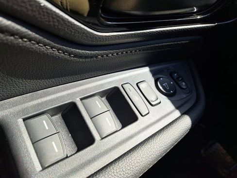 Used 2026 Honda Odyssey Touring image 22