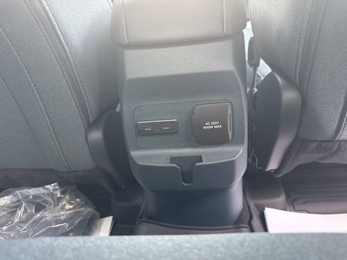 New 2025 Ford Maverick XLT w/ XLT Luxury Package image 24