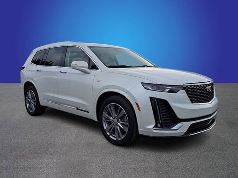 Used 2023 Cadillac XT6 Premium Luxury AWD/4WD image 3