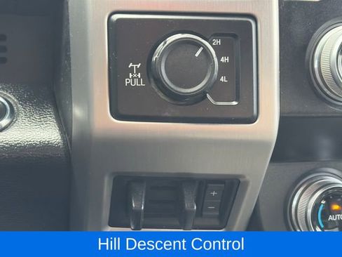 Used 2019 Ford F250 Platinum w/ Platinum Ultimate Package AWD/4WD image 24