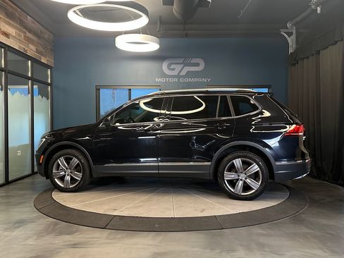 Used 2021 Volkswagen Tiguan SEL AWD/4WD image 6