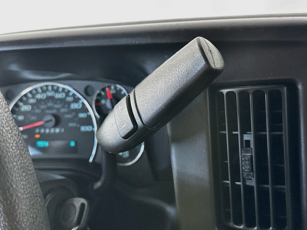 Used 2014 Chevrolet Express 2500 LT w/ LT Preferred Equipment Group RWD image 16