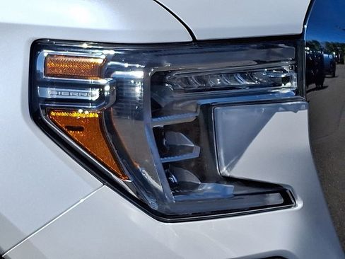 Certified 2019 GMC Sierra 1500 Denali w/ Technology Package image 9