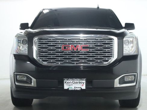 Used 2020 GMC Yukon XL Denali AWD/4WD image 5