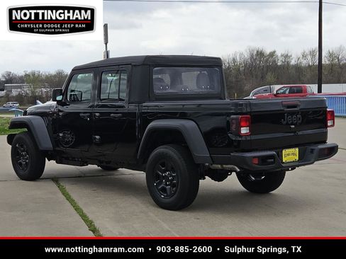 New 2026 Jeep Gladiator Sport image 3