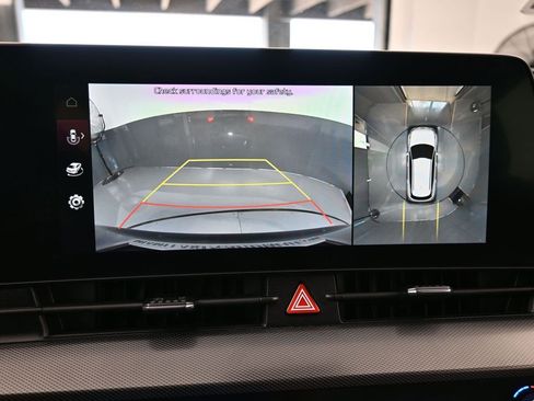 Certified 2023 Kia Sportage SX image 20