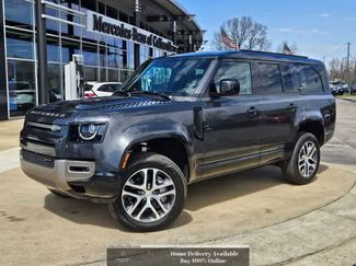 Used 2023 Land Rover Defender 130 X-Dynamic SE video 1