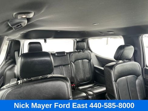 Used 2024 Jeep Wagoneer Series II image 12