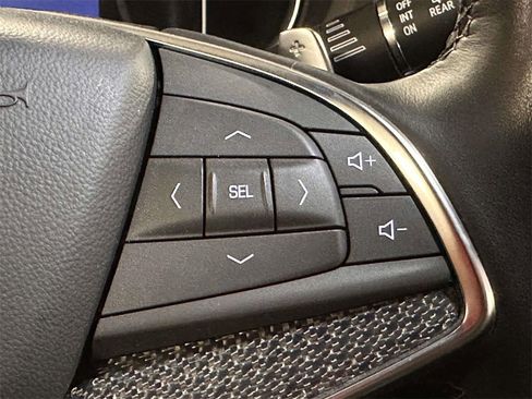 Used 2023 Cadillac XT5 Sportv image 25