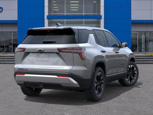 New 2026 Chevrolet Equinox LT w/ Convenience Package II AWD/4WD image 4