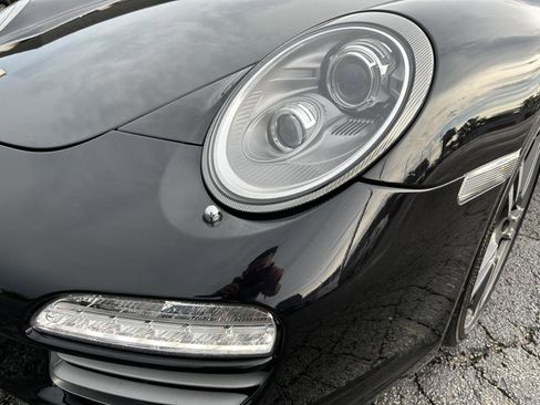 Used 2011 Porsche 911 Cabriolet image 13