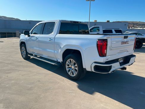 Used 2024 GMC Sierra 1500 Denali AWD/4WD image 3