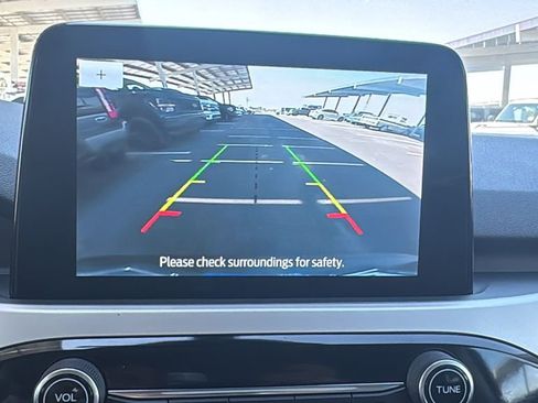 Certified 2022 Ford Escape SE w/ Convenience Package image 16