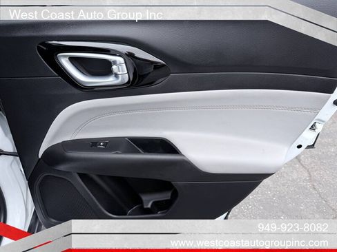 Used 2025 Jeep Compass Limited AWD/4WD image 21