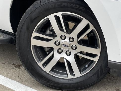 Used 2024 Ford Expedition Max Limited image 10